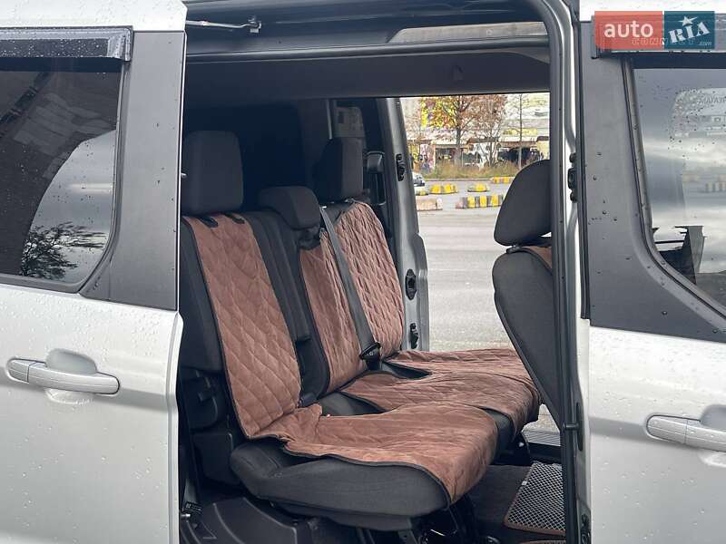 Мінівен Ford Transit Connect 2014 в Києві