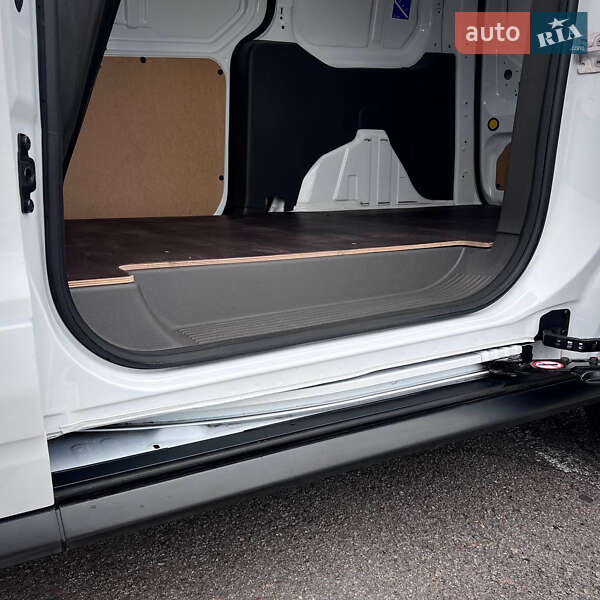 Грузовой фургон Ford Transit Connect 2021 в Киеве