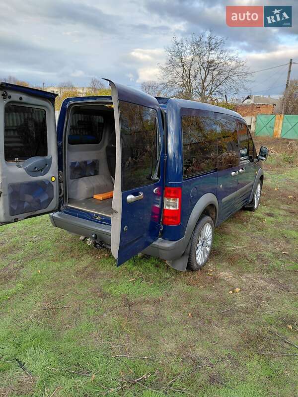 Минивэн Ford Transit Connect 2008 в Хороле