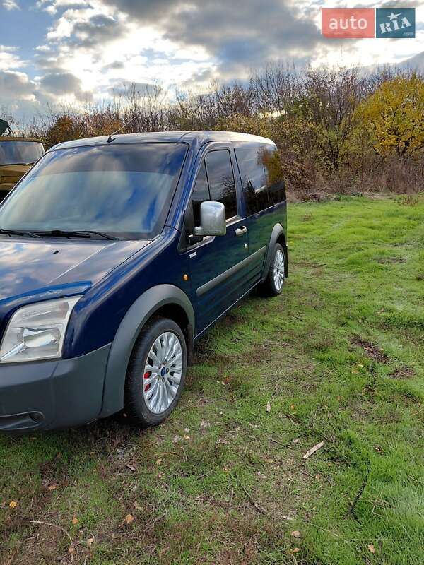 Минивэн Ford Transit Connect 2008 в Хороле