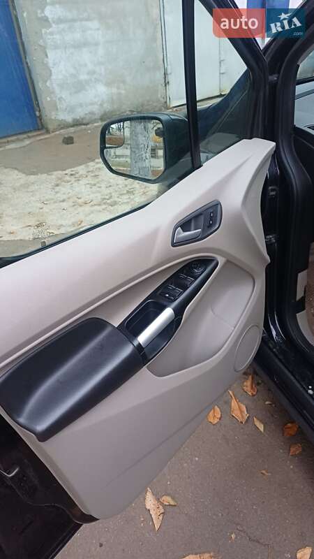 Мінівен Ford Transit Connect 2017 в Дніпрі фото 12 Мінівен Ford Transit Connect 2017 в Дніпрі