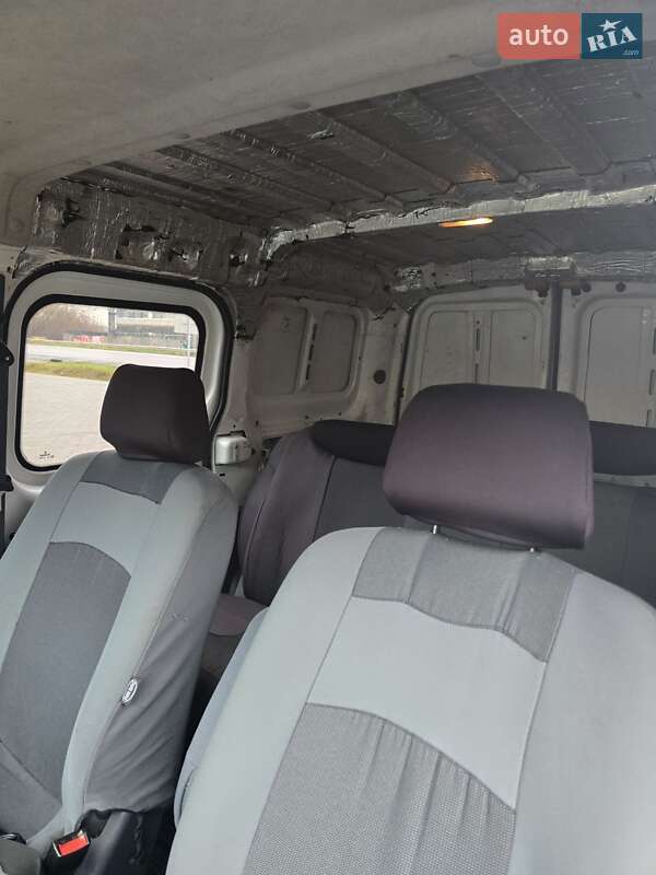 Мінівен Ford Transit Connect 2008 в Луцьку