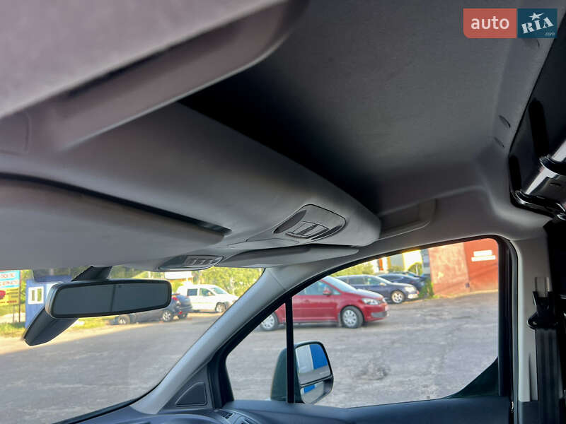 Минивэн Ford Transit Connect 2017 в Полтаве