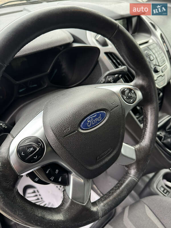 Вантажний фургон Ford Transit Connect 2018 в Луцьку