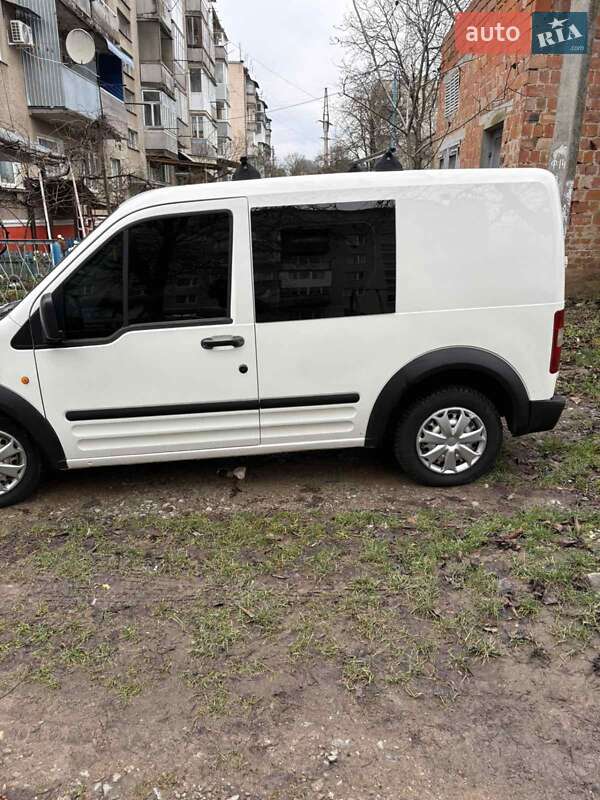 Минивэн Ford Transit Connect 2003 в Залещиках