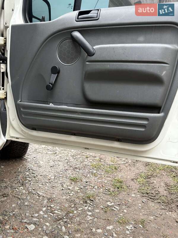 Минивэн Ford Transit Connect 2003 в Залещиках