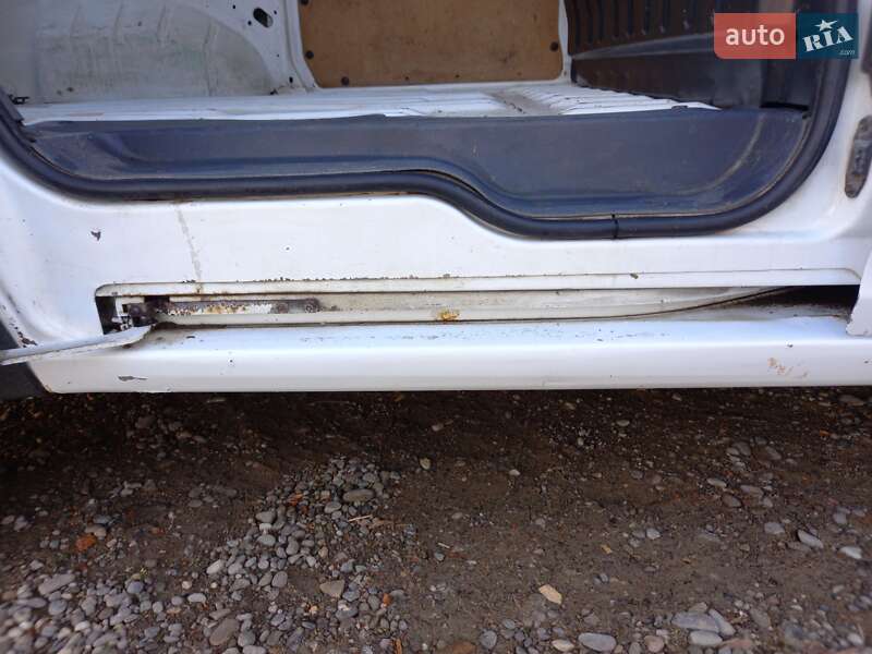 Грузовой фургон Ford Transit Connect 2007 в Виноградове фото 18 Грузовой фургон Ford Transit Connect 2007 в Виноградове