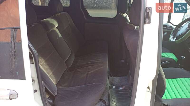 Минивэн Ford Transit Connect 2006 в Рахове фото 11 Минивэн Ford Transit Connect 2006 в Рахове