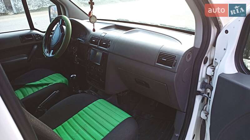 Минивэн Ford Transit Connect 2006 в Рахове фото 15 Минивэн Ford Transit Connect 2006 в Рахове