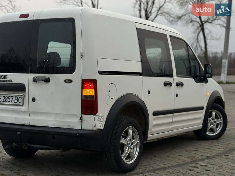 Минивэн Ford Transit Connect 2003 в Черновцах