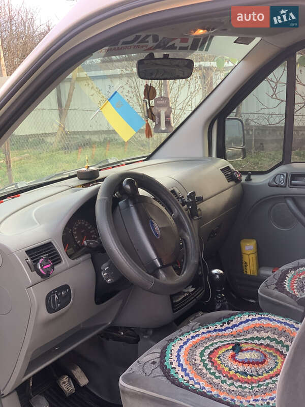 Минивэн Ford Transit Connect 2004 в Баре фото 5 Минивэн Ford Transit Connect 2004 в Баре