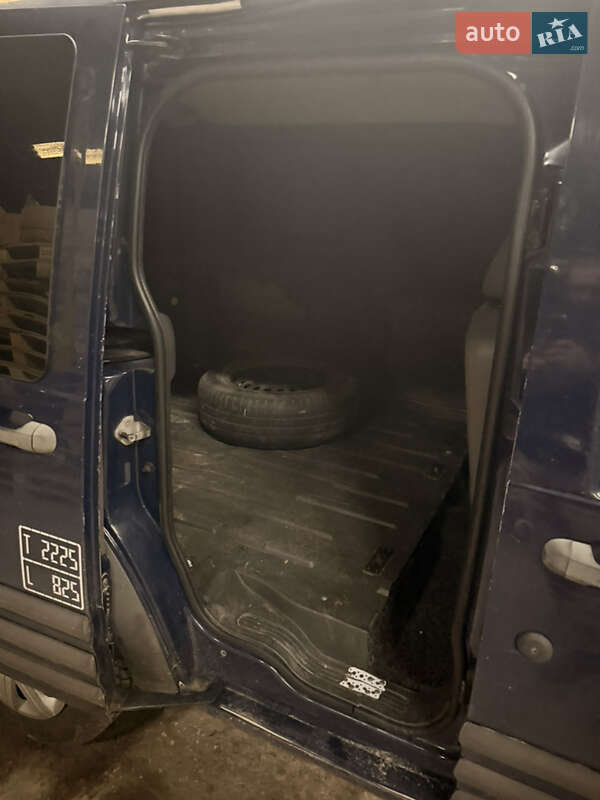 Минивэн Ford Transit Connect 2003 в Ровно фото 9 Минивэн Ford Transit Connect 2003 в Ровно