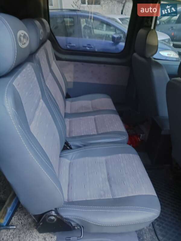 Минивэн Ford Transit Connect 2011 в Киеве