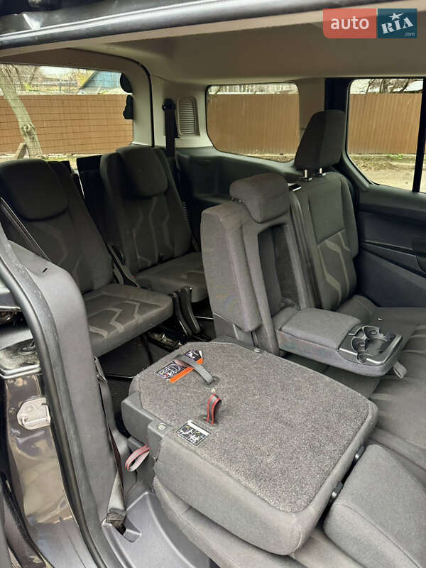 Мінівен Ford Transit Connect 2016 в Черкасах