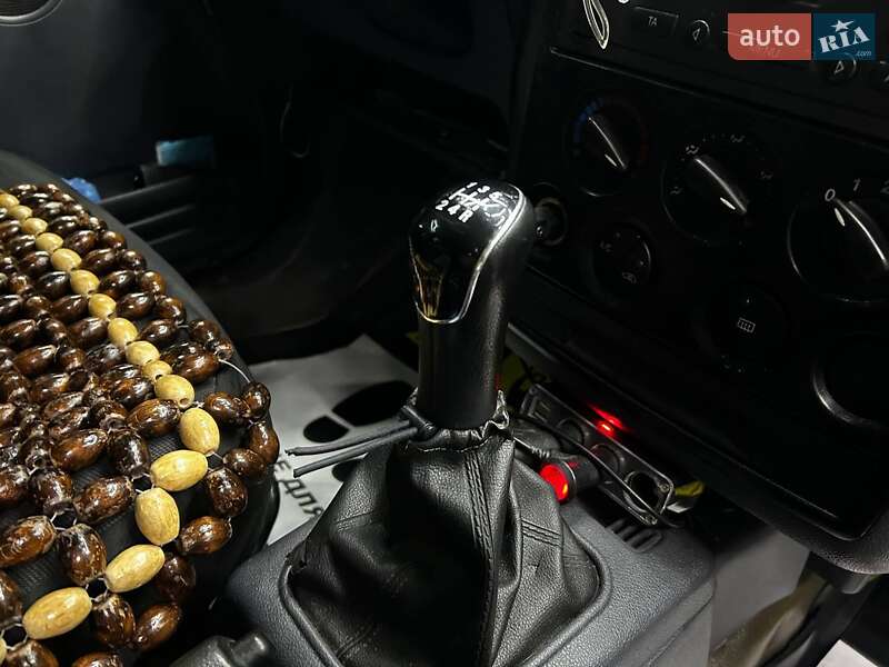 Минивэн Ford Transit Connect 2007 в Черновцах