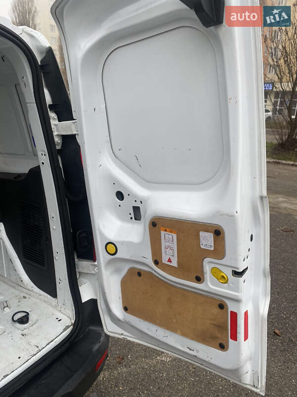 Грузовой фургон Ford Transit Connect 2015 в Борисполе фото 12 Грузовой фургон Ford Transit Connect 2015 в Борисполе