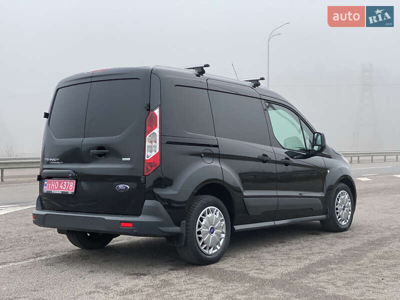 Грузовой фургон Ford Transit Connect 2017 в Радивилове