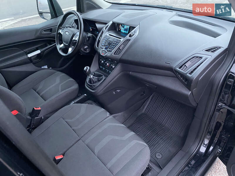 Грузовой фургон Ford Transit Connect 2017 в Радивилове