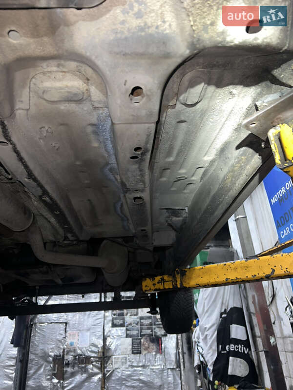 Грузовой фургон Ford Transit Connect 2004 в Киеве