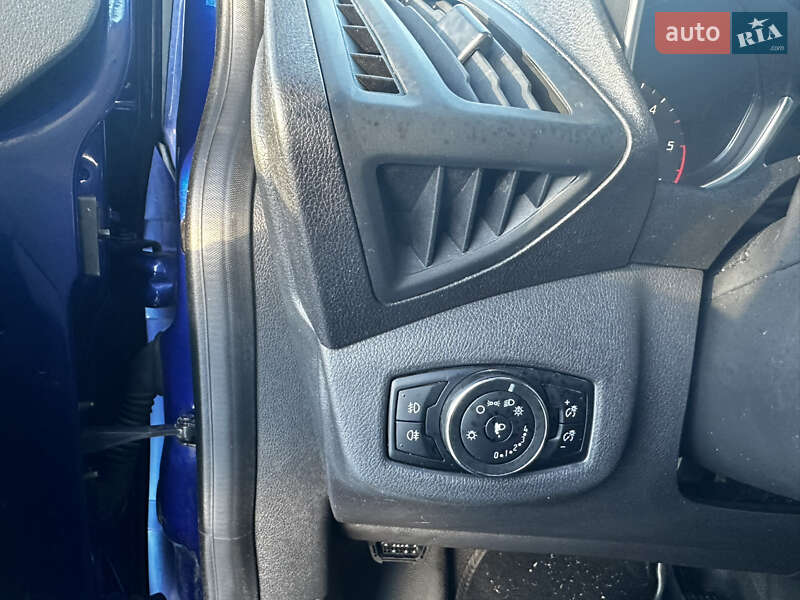 Грузовой фургон Ford Transit Connect 2016 в Житомире фото 27 Грузовой фургон Ford Transit Connect 2016 в Житомире