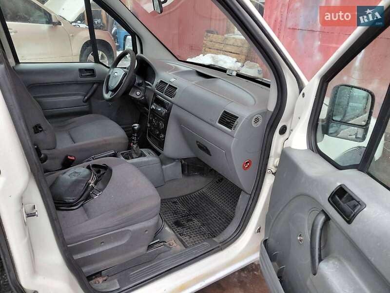 Минивэн Ford Transit Connect 2004 в Сумах