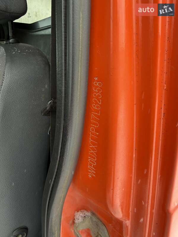 Вантажний фургон Ford Transit Connect 2007 в Тячеві