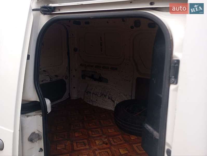 Грузовой фургон Ford Transit Connect 2003 в Збараже