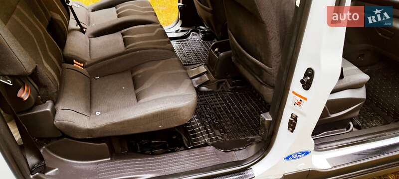 Минивэн Ford Transit Connect 2016 в Бердичеве фото 30 Минивэн Ford Transit Connect 2016 в Бердичеве