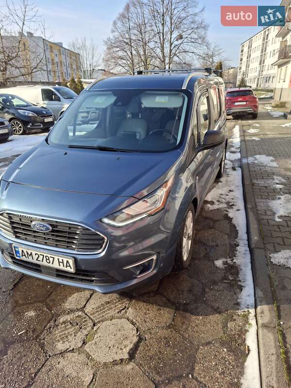 Мінівен Ford Transit Connect 2018 в Житомирі