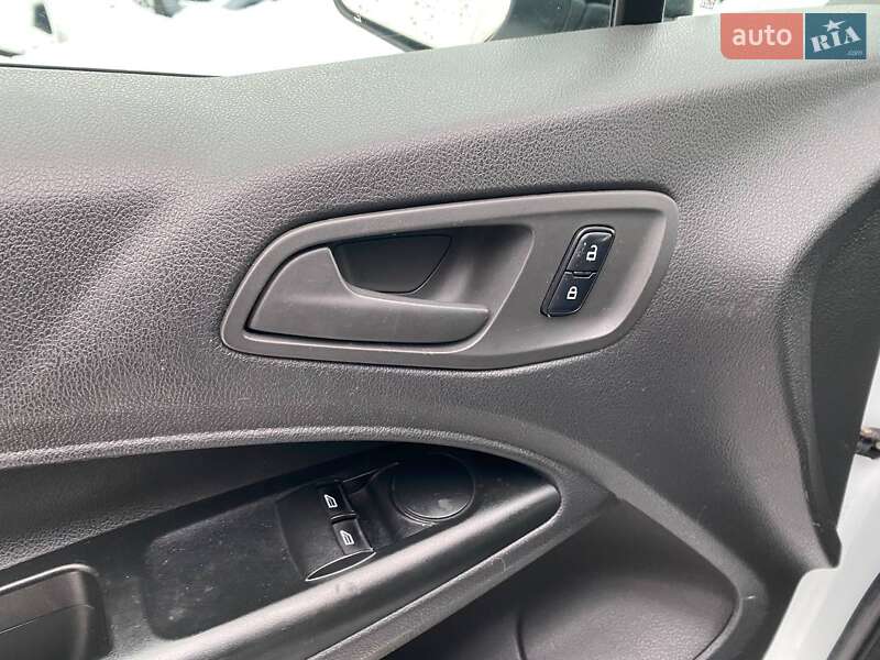 Грузовой фургон Ford Transit Connect 2016 в Львове фото 11 Грузовой фургон Ford Transit Connect 2016 в Львове