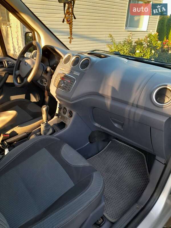 Мінівен Ford Transit Connect 2011 в Дніпрі