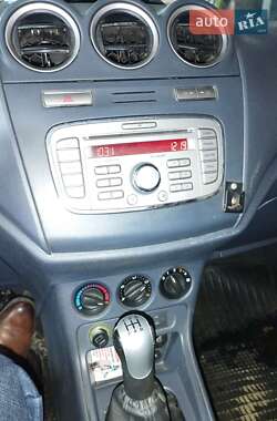 Вантажний фургон Ford Transit Connect 2010 в Запоріжжі