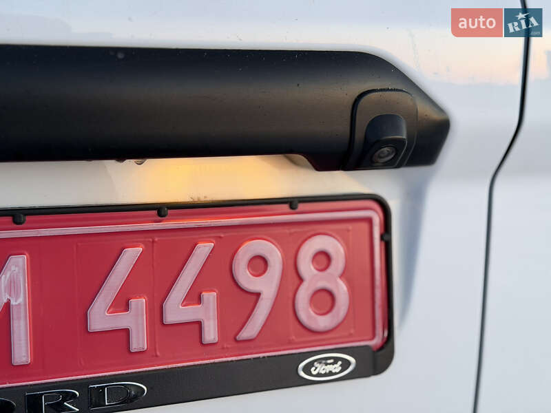 Вантажний фургон Ford Transit Connect 2018 в Радивиліві