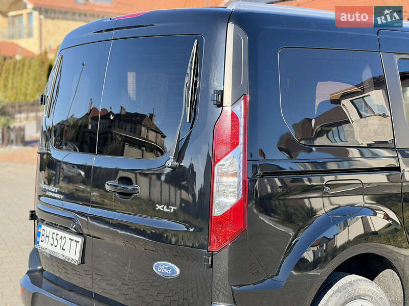 Минивэн Ford Transit Connect 2018 в Одессе