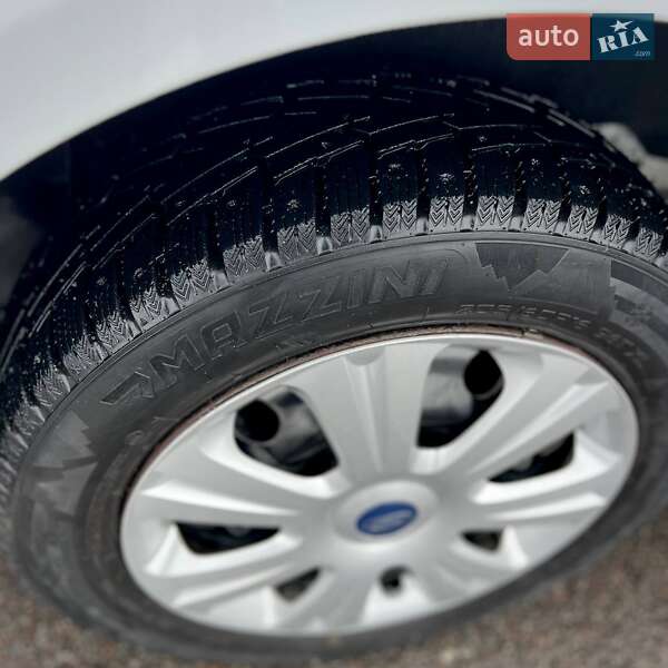 Грузовой фургон Ford Transit Connect 2019 в Киеве фото 14 Грузовой фургон Ford Transit Connect 2019 в Киеве