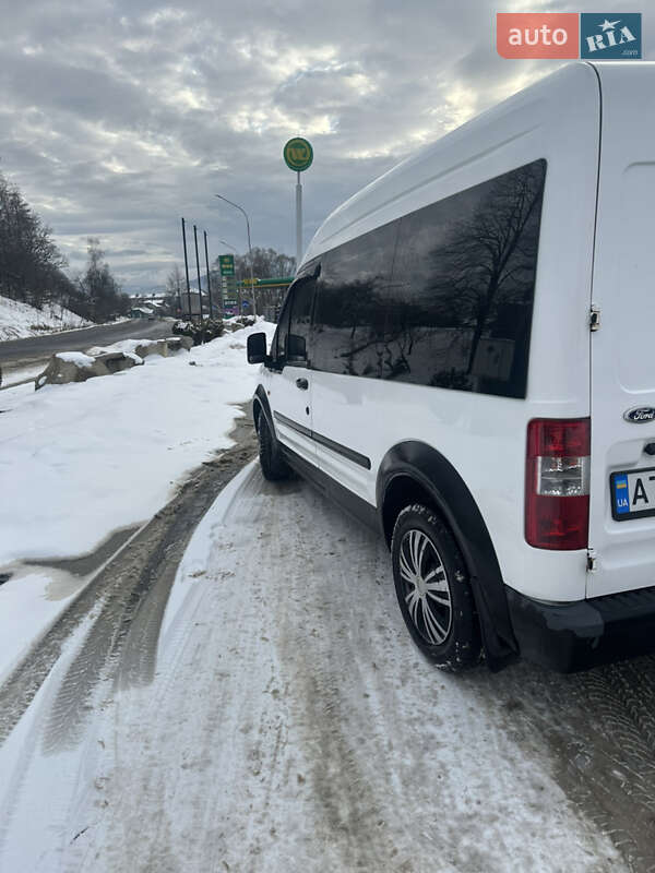 Мінівен Ford Transit Connect 2006 в Долині