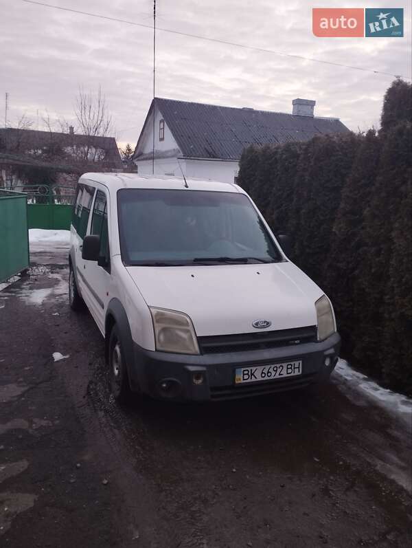 Мінівен Ford Transit Connect 2005 в Радивиліві