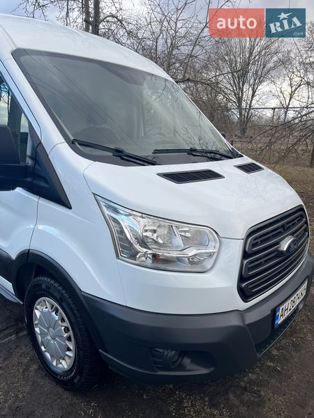 Вантажний фургон Ford Transit Connect 2014 в Царичанці