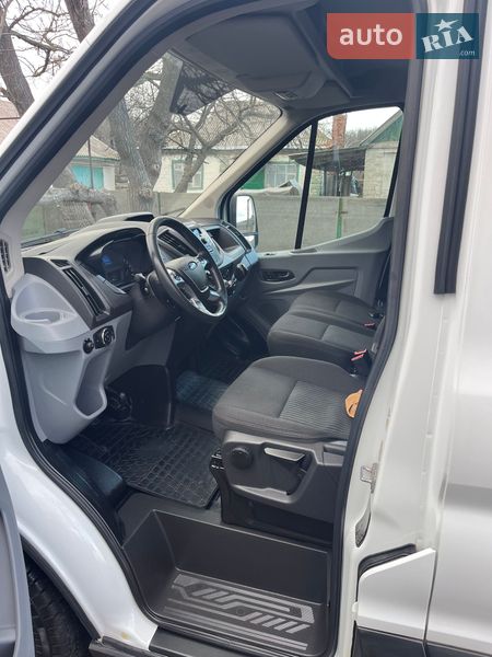 Вантажний фургон Ford Transit Connect 2014 в Царичанці