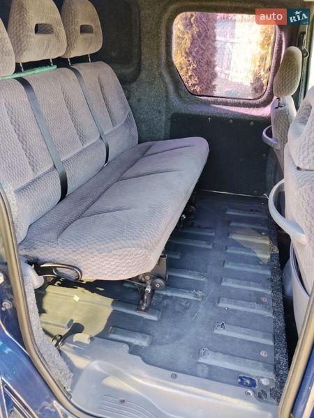 Мінівен Ford Transit Connect 2006 в Кіцмані