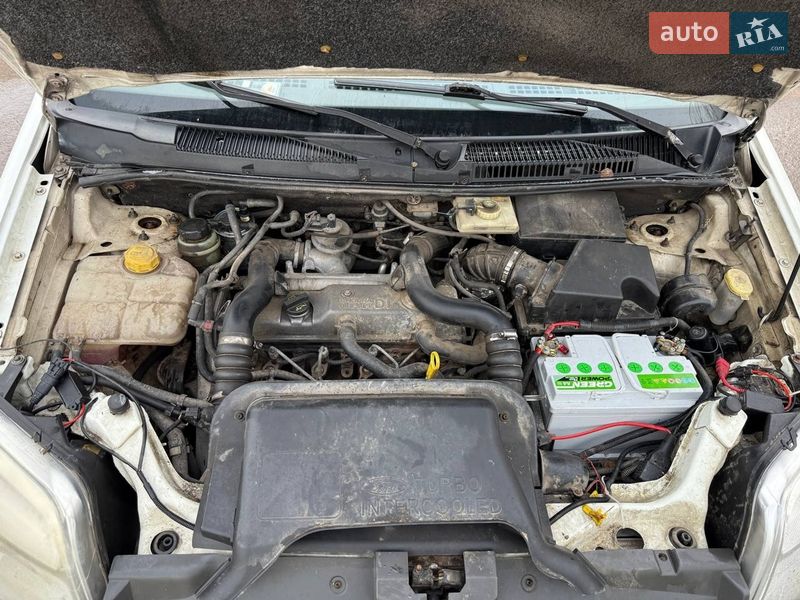 Мінівен Ford Transit Connect 2004 в Бердичеві