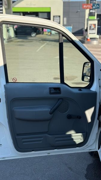 Мінівен Ford Transit Connect 2005 в Житомирі