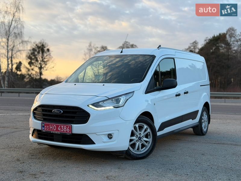 Вантажний фургон Ford Transit Connect 2022 в Радивиліві