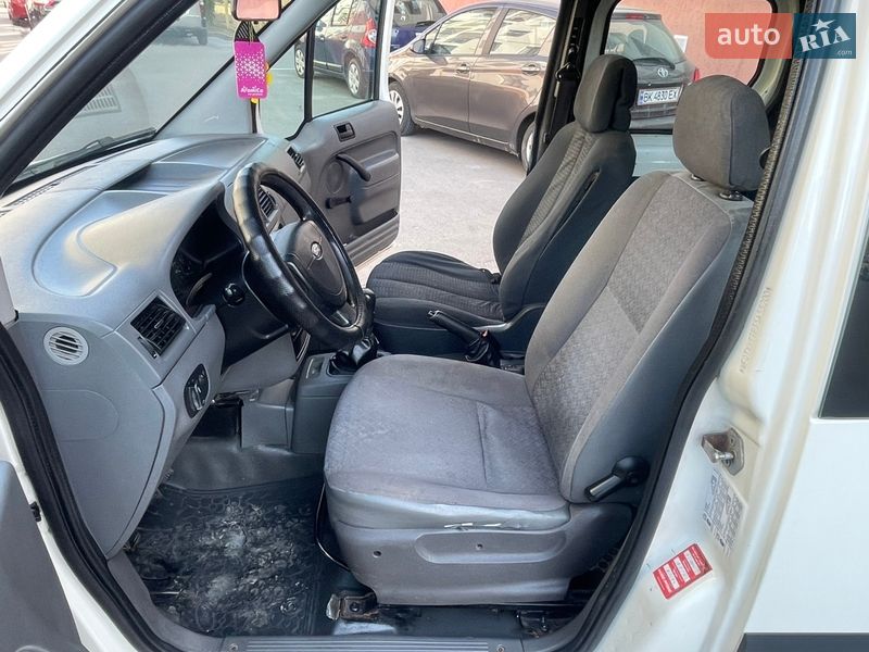 Мінівен Ford Transit Connect 2005 в Рівному