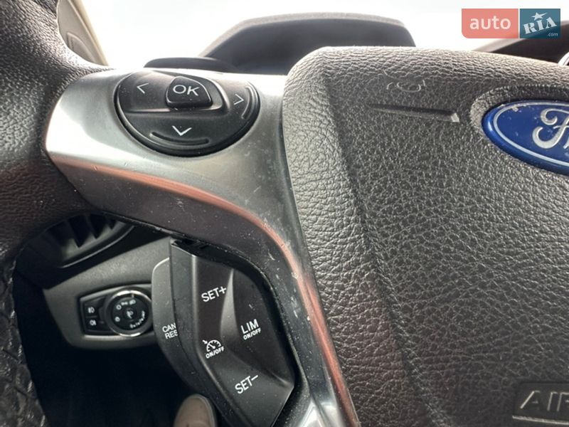 Грузовой фургон Ford Transit Connect 2014 в Киеве фото 9 Грузовой фургон Ford Transit Connect 2014 в Киеве