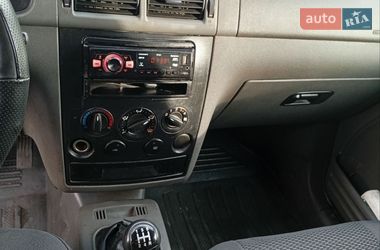 Вантажний фургон Ford Transit Connect 2005 в Лубнах