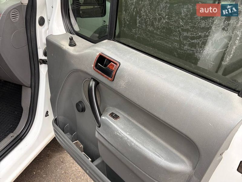 Мінівен Ford Transit Connect 2004 в Ізмаїлі