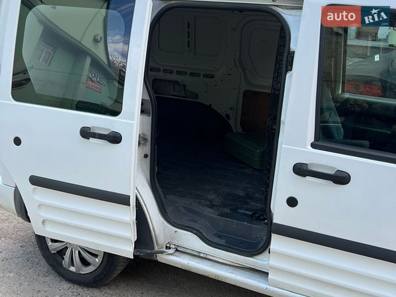 Грузопассажирский фургон Ford Transit Connect 2012 в Белой Церкви
