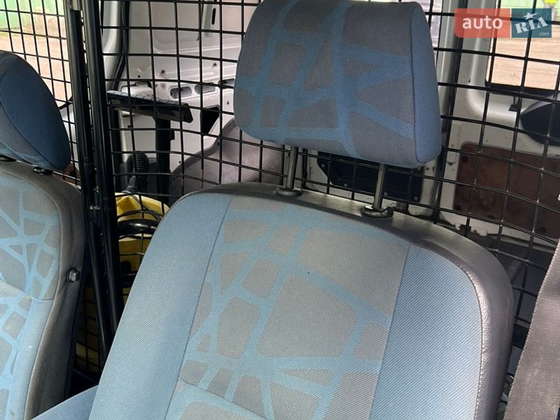 Грузопассажирский фургон Ford Transit Connect 2012 в Белой Церкви