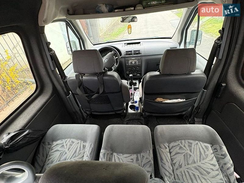 Минивэн Ford Transit Connect 2007 в Каменке-Бугской
